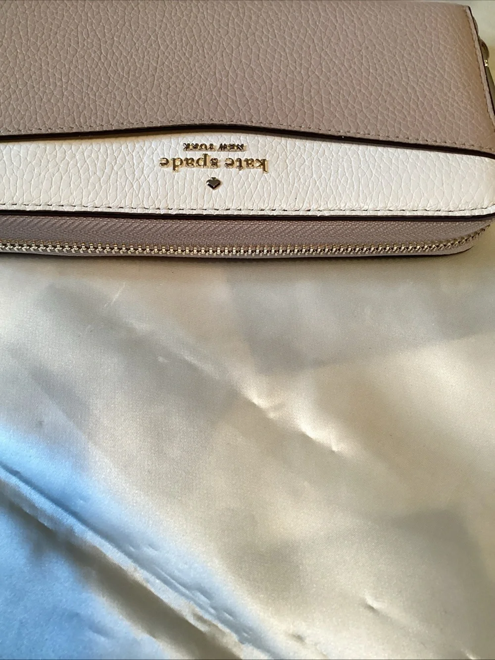 kate spade Two-Tone Pebbled Leather Zip Wallet in Taupe & Cream